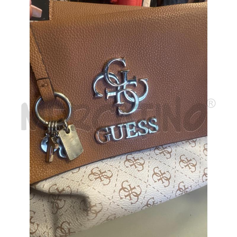 BORSA DONNA GUESS BIANCA MARRONE MONOGRAM | Mercatino dell'Usato Cava de tirreni 5