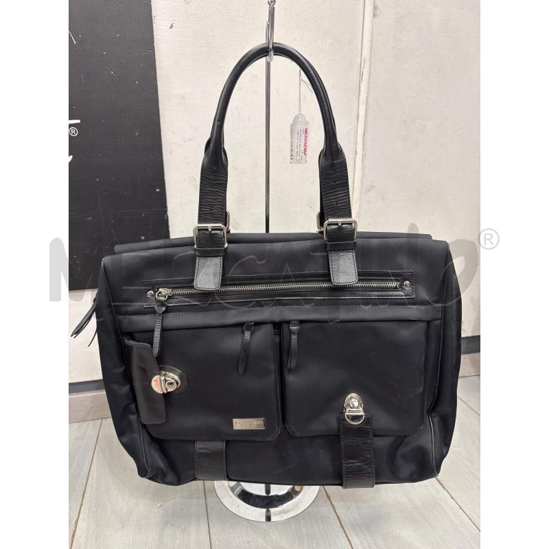 BORSA DONNA TOSCA BLU NERA CARTELLA TESSUTO TECNICO | Mercatino dell'Usato Cava de tirreni 1
