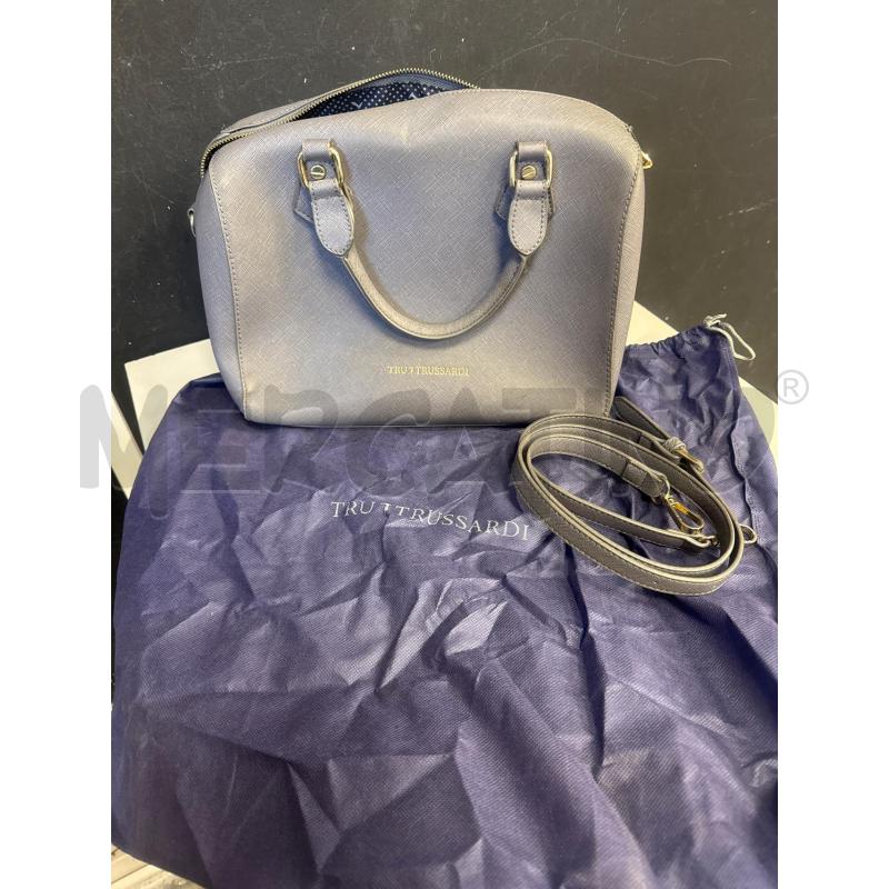 BORSA DONNA TRUSSARDI GRIGIA BAULETTO | Mercatino dell'Usato Cava de tirreni 4