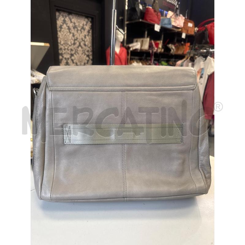 BORSA PIQUADRO VIBE MESSENGER NUOVA GREY CON TRACOLLA | Mercatino dell'Usato Cava de tirreni 2