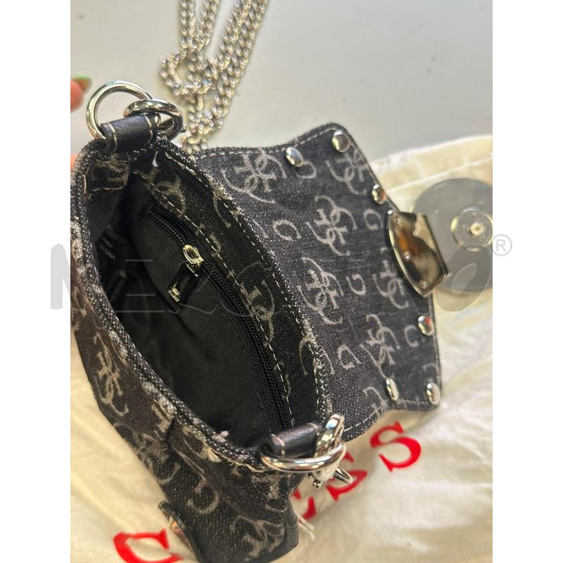 BORSETTA DONNA GUESS PICCOLINA | Mercatino dell'Usato Cava de tirreni 3