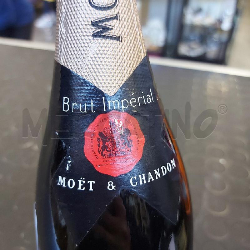 BOTTIGLIA CHAMPAGNE MOET & CHANDON 750ML EPERNAY FRANCE BRUT IMPERIAL | Mercatino dell'Usato Cava de tirreni 3