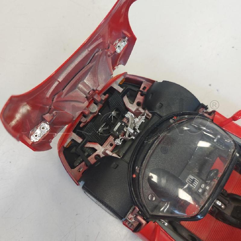 FERRARI F50 1:18 | Mercatino dell'Usato Cava de tirreni 3