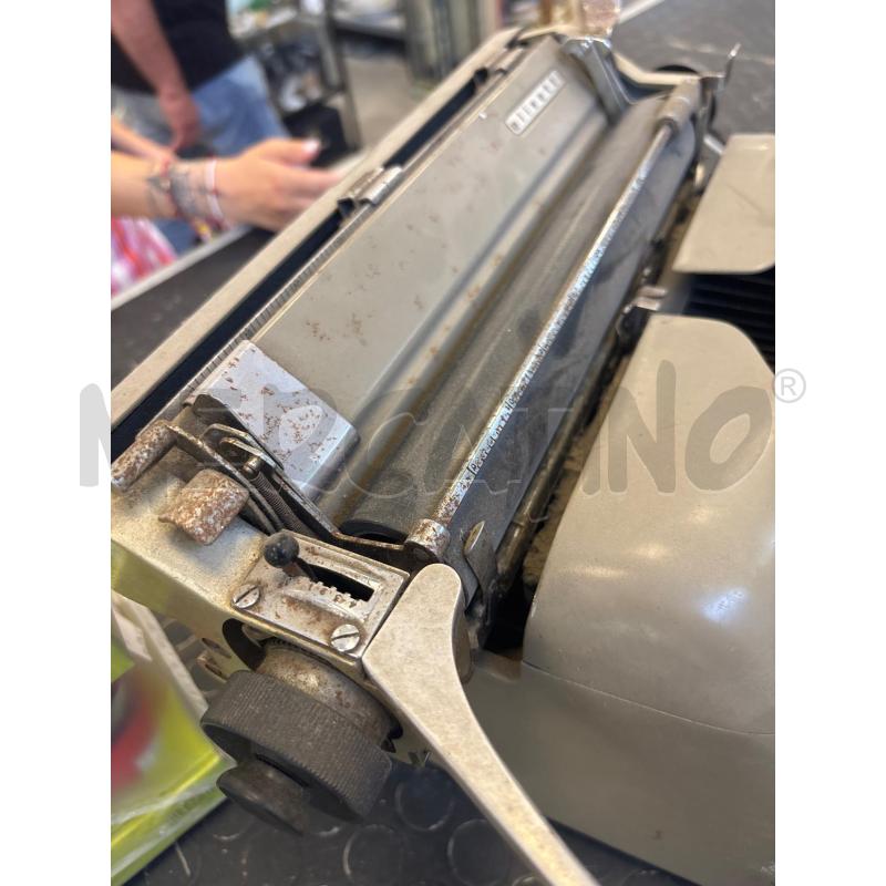 MACCHINA DA SCRIVERE OLIVETTI LEXIKON 80  | Mercatino dell'Usato Cava de tirreni 4