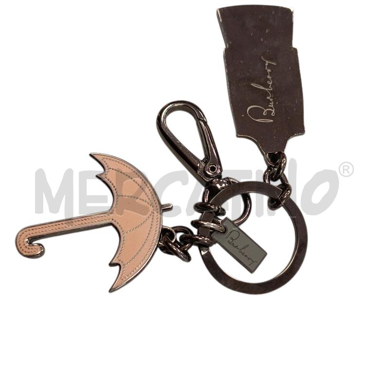 PORTA CHIAVI BURBERRY IN METALLO ARGENTATO CON CHARMS IMPERMEABILE E OMBRELLO ROSA | Mercatino dell'Usato Cava de tirreni 4