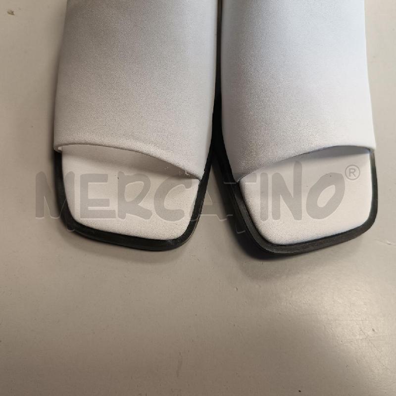 SANDALI DONNA KARL LAGERFIELD BIANCHE TACCO ARGENTATO LOGGATO | Mercatino dell'Usato Cava de tirreni 5