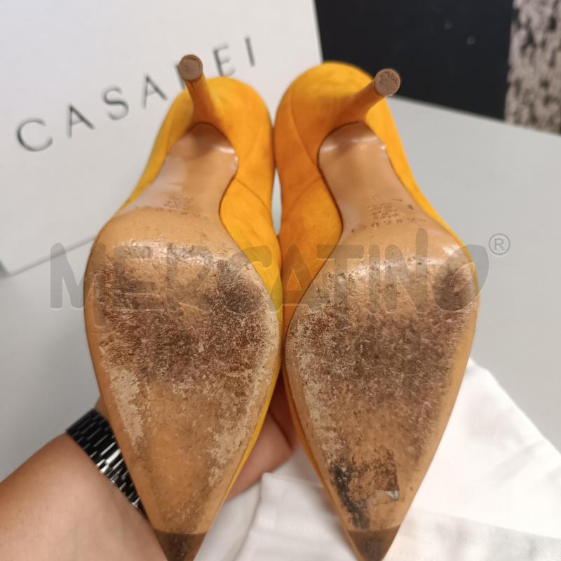 SCARPE DONNA CASADEI GIALLO SENAPE SCAMOSCIATE SPUNTATE | Mercatino dell'Usato Cava de tirreni 2
