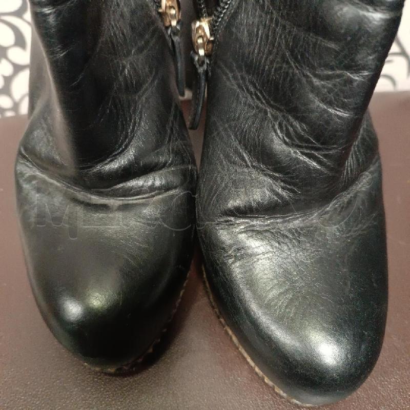 SCARPE DONNA VALENTINO GARAVANI NERI PELLE TACCO ALTO | Mercatino dell'Usato Cava de tirreni 5