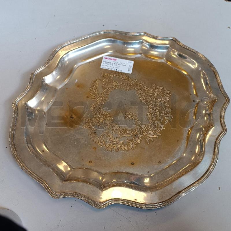 VASSOIO IN METALLO ARG. DECORO FOGLIE | Mercatino dell'Usato Cava de tirreni 1