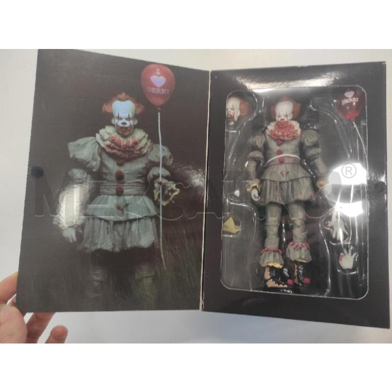 ACTION FIGURE IT NECA BLOOD  | Mercatino dell'Usato Salerno torrione 2
