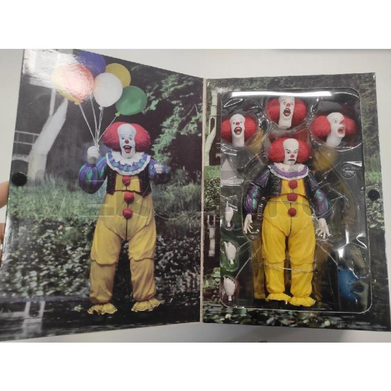 ACTION FIGURE IT THE MOVIE NECA  | Mercatino dell'Usato Salerno torrione 3
