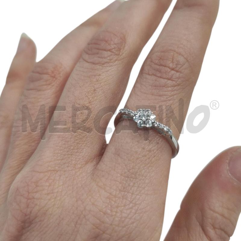 ANELLO DONNA ZANI CON FIORELLINO STRASS | Mercatino dell'Usato Salerno torrione 1