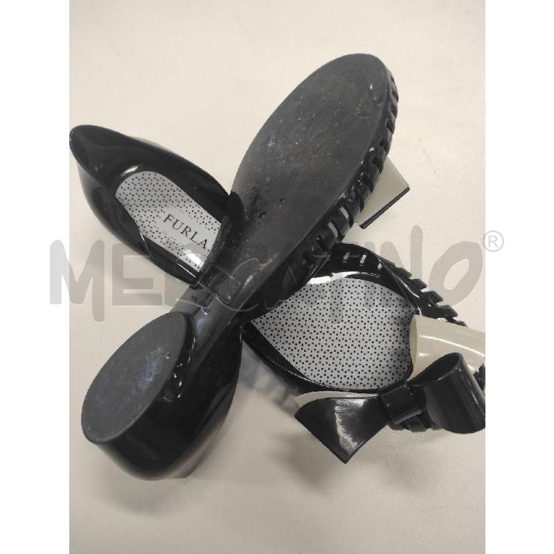 BALLERINA FURLA NERE TRAFORATE CON FIOCCO BIANCO E NERO | Mercatino dell'Usato Salerno torrione 4