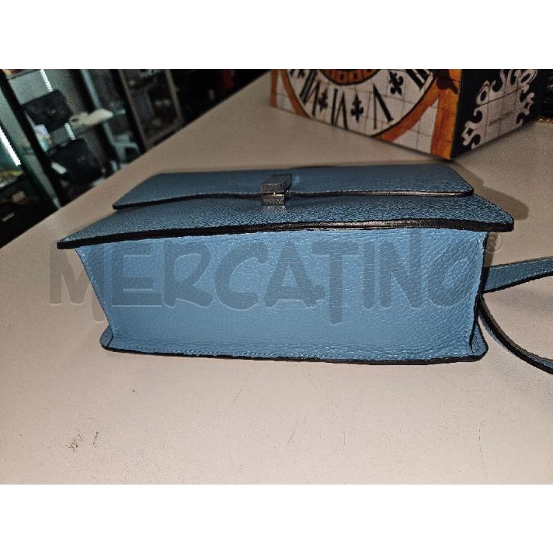 BORSA DONNA CAPRI AZZURRA A MANO CON TRACOLLA CON CORREDO  | Mercatino dell'Usato Salerno torrione 3