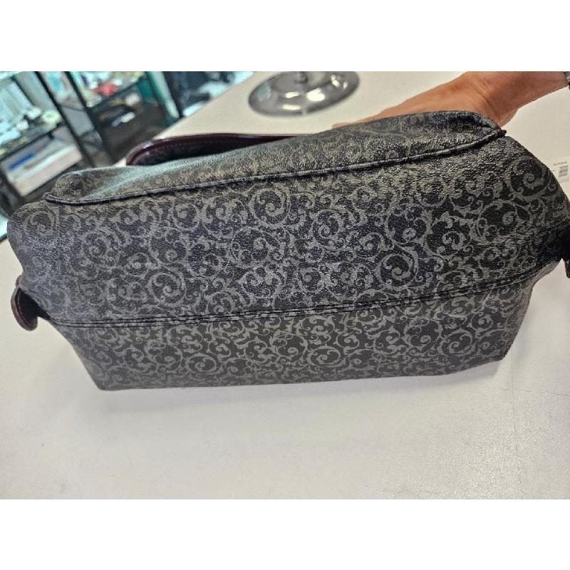 BORSA DONNA MELLUSO GRIGIA CON CHIUSURA A CUORE  | Mercatino dell'Usato Salerno torrione 4