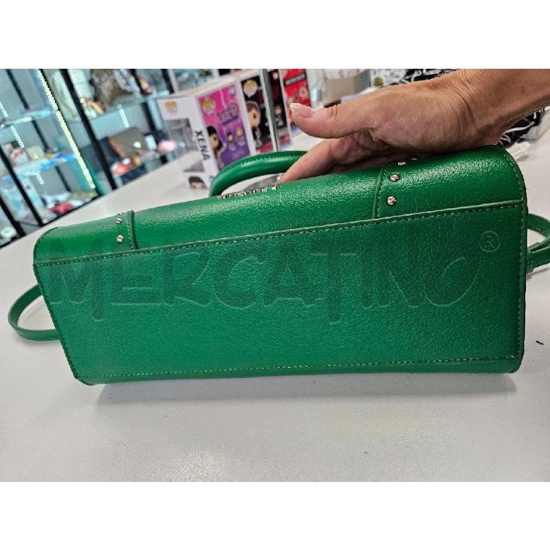 BORSA DONNA VIVIENNE D VERDE CON BORCHIE | Mercatino dell'Usato Salerno torrione 5
