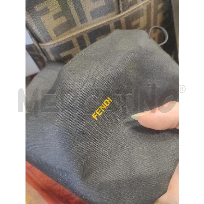 BORSELLO UOMO FENDI ZUCCA | Mercatino dell'Usato Salerno torrione 4