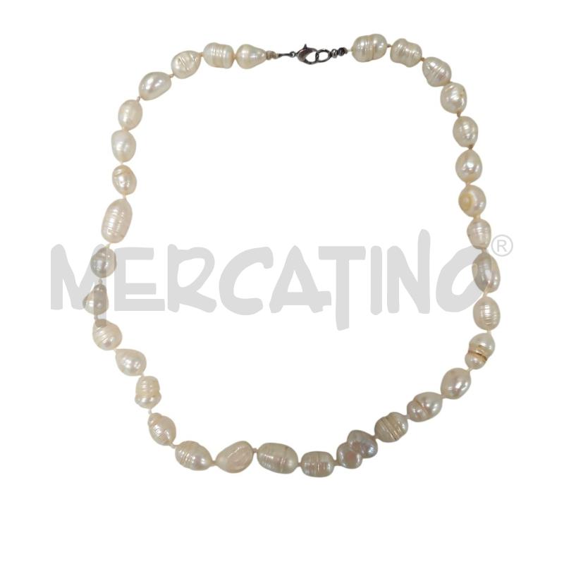 COLLANA PERLE TIPO SCARAMAZZA | Mercatino dell'Usato Salerno torrione 1