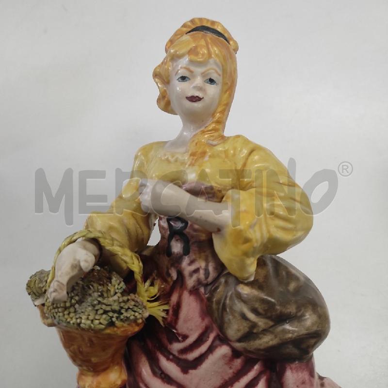 COPPIA STATUE CAPODIMONTE   | Mercatino dell'Usato Salerno torrione 3