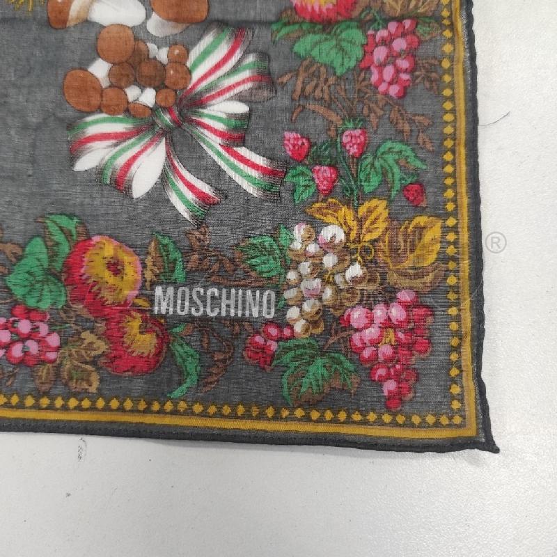 FAZZOLETTO MOSCHINO GRIGIO CON CUORE E FUNGHI  | Mercatino dell'Usato Salerno torrione 2