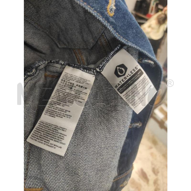 GIACCA DONNA LEVI'S JEANS TG. M | Mercatino dell'Usato Salerno torrione 3