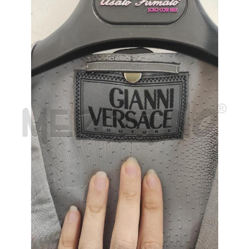 GILET UOMO GIANNI VERSACE GRIGIO TG. 48  | Mercatino dell'Usato Salerno torrione 2