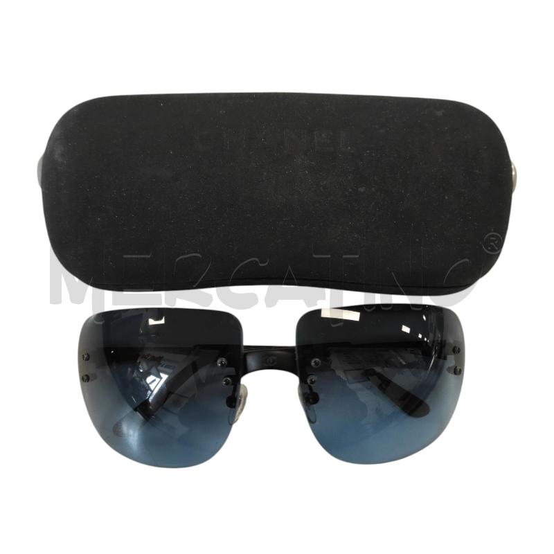 OCCHIALI DONNA CHANEL LENTE BLU 4006 | Mercatino dell'Usato Salerno torrione 1