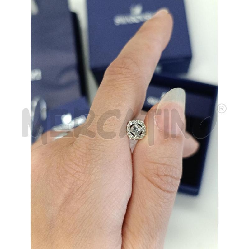 ORECCHINI SWAROVSKI BIANCHI  | Mercatino dell'Usato Salerno torrione 3