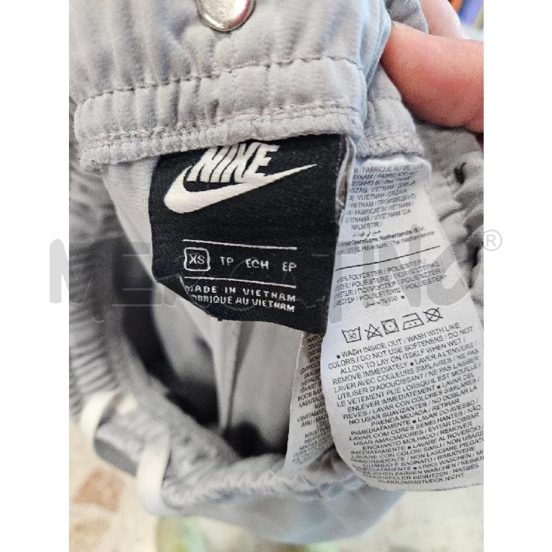 PANTALONE TUTA DONNA NIKE GRIGIO TG.XS | Mercatino dell'Usato Salerno torrione 3