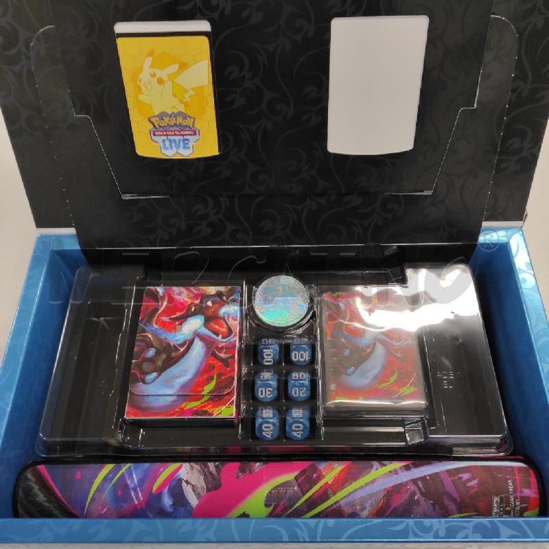 POKEMON SCATOLA MEGA CHARIZARD EX CON ACCESSORI  | Mercatino dell'Usato Salerno torrione 1