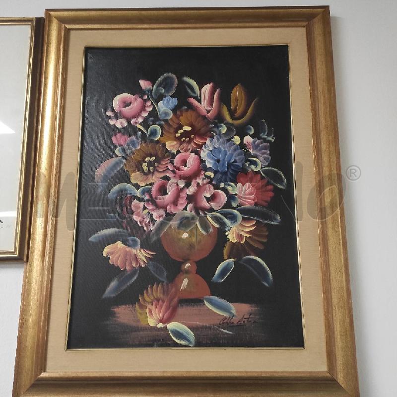QUADRO ANTONIO C. CON FIORI SFONDO NERO  | Mercatino dell'Usato Salerno torrione 1