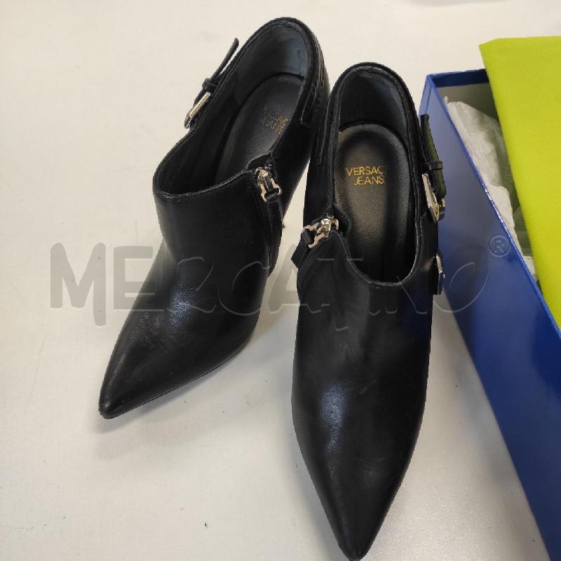 SCARPE DONNA VERSACE JEANS NERO STILETTO TG 38 | Mercatino dell'Usato Salerno torrione 5