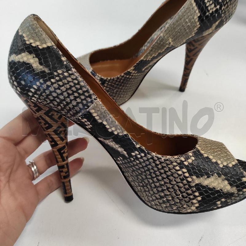 SCARPE TACCHI FENDI PITONE TACCO MONOGRAM TG. 37 | Mercatino dell'Usato Salerno torrione 4