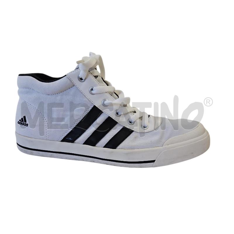 SCARPE UOMO ADIDAS BIANCHE TG 42 E 2/3 | Mercatino dell'Usato Salerno torrione 1
