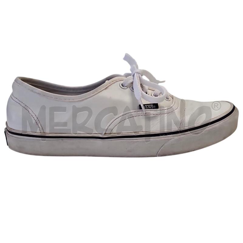 SCARPE U VANS BIANCHE PELLE TG 41 | Mercatino dell'Usato Salerno torrione 1