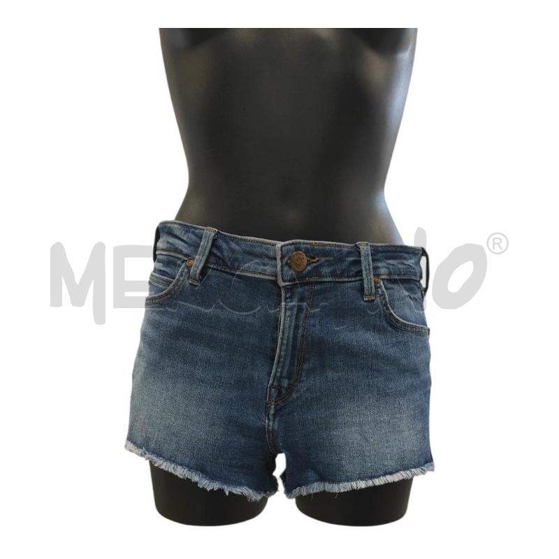 SHORTS DONNA LEE JEANS TG. 31 | Mercatino dell'Usato Salerno torrione 1