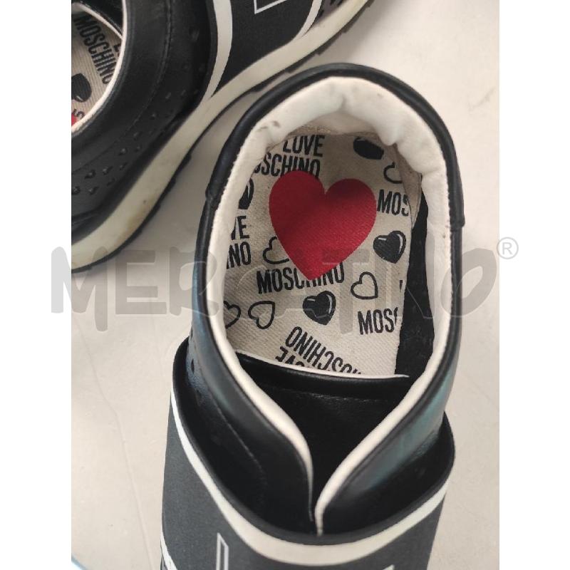 SNEAKERS DONNA LOVE MOSCHINO NERE TRAFORATE TG. 39 | Mercatino dell'Usato Salerno torrione 3