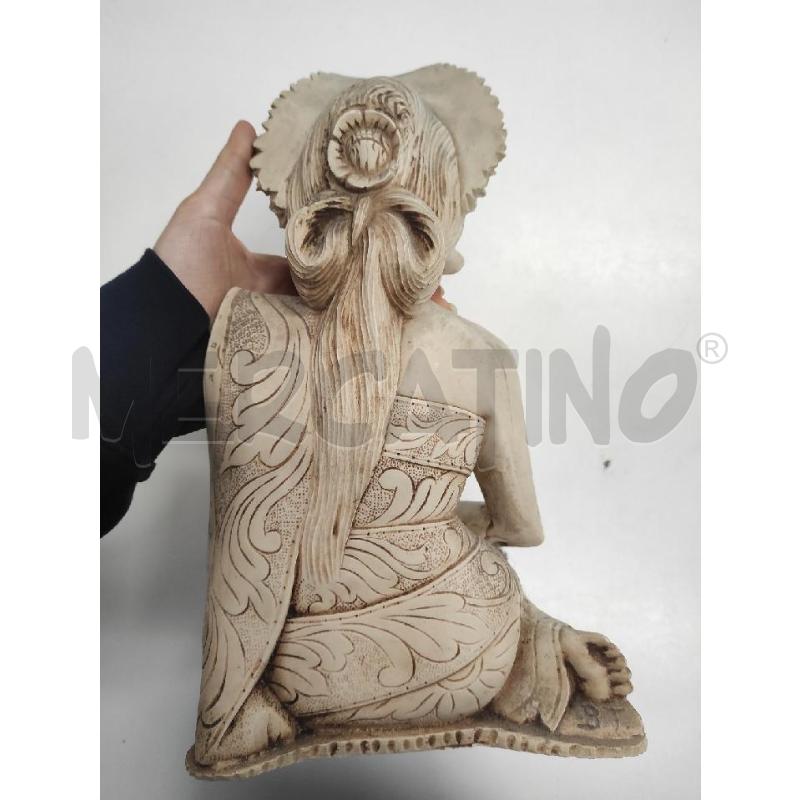 STATUA DONNA ORIENTALE  | Mercatino dell'Usato Salerno torrione 2