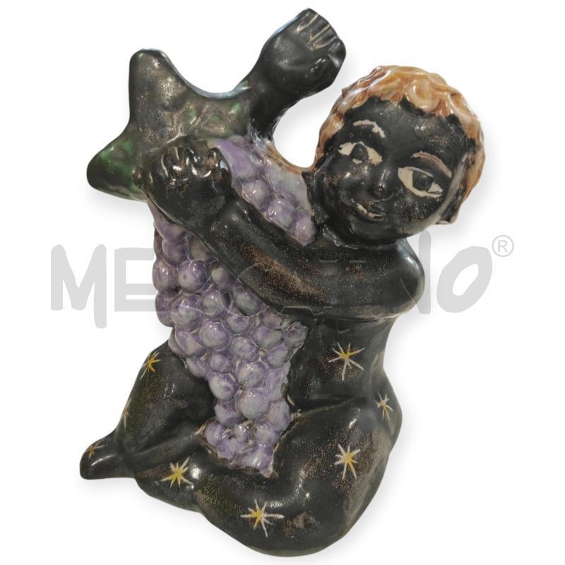 STATUA V. PINTO BAMBINO CON UVA DIPINTO DA RICCARDINO | Mercatino dell'Usato Salerno torrione 1