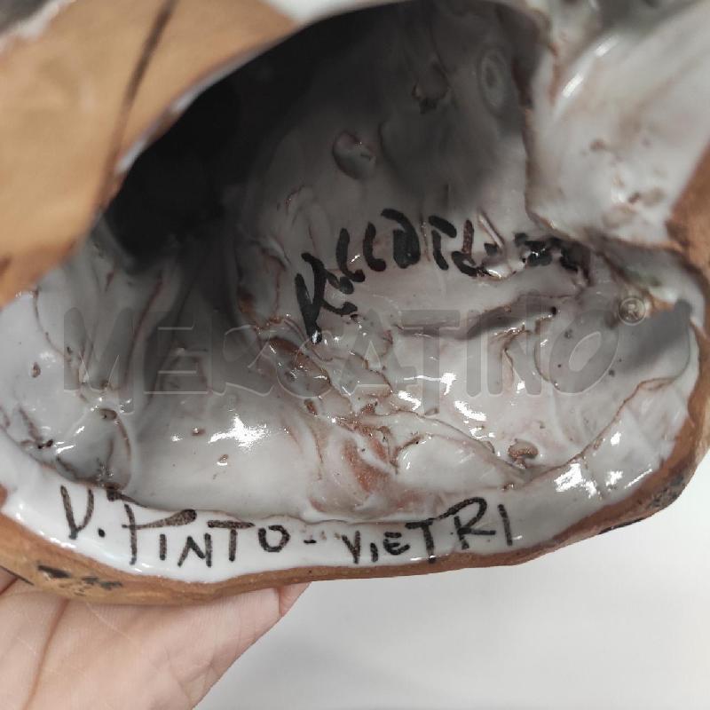STATUA V. PINTO BAMBINO CON UVA DIPINTO DA RICCARDINO | Mercatino dell'Usato Salerno torrione 2