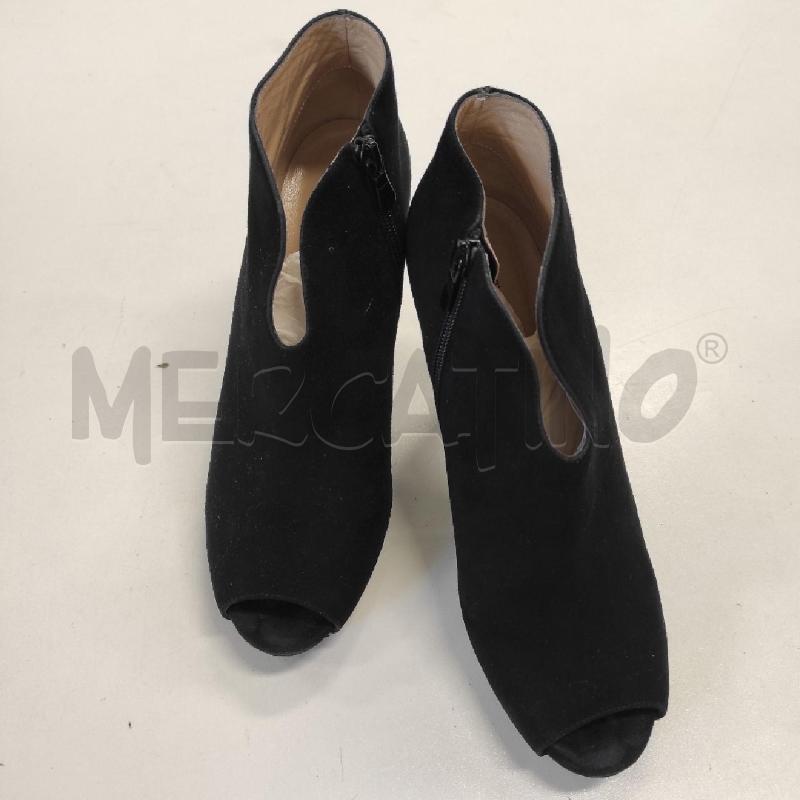 TACCHI NERO GIARDINI NERO SCAMOSCIATO PEEPTOE TG. 40 | Mercatino dell'Usato Salerno torrione 2