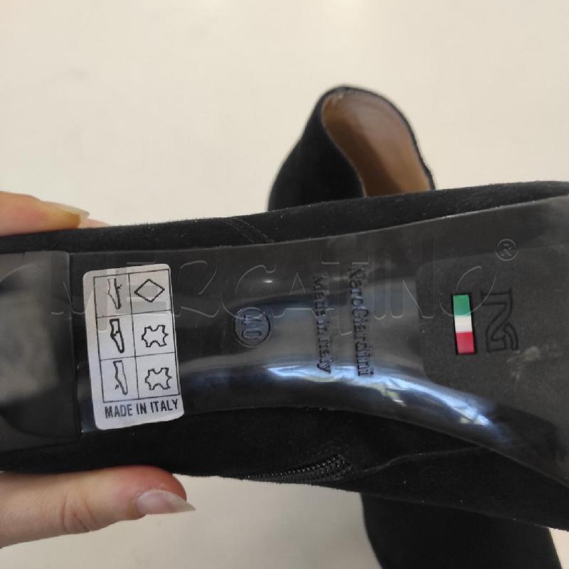 TACCHI NERO GIARDINI NERO SCAMOSCIATO PEEPTOE TG. 40 | Mercatino dell'Usato Salerno torrione 4