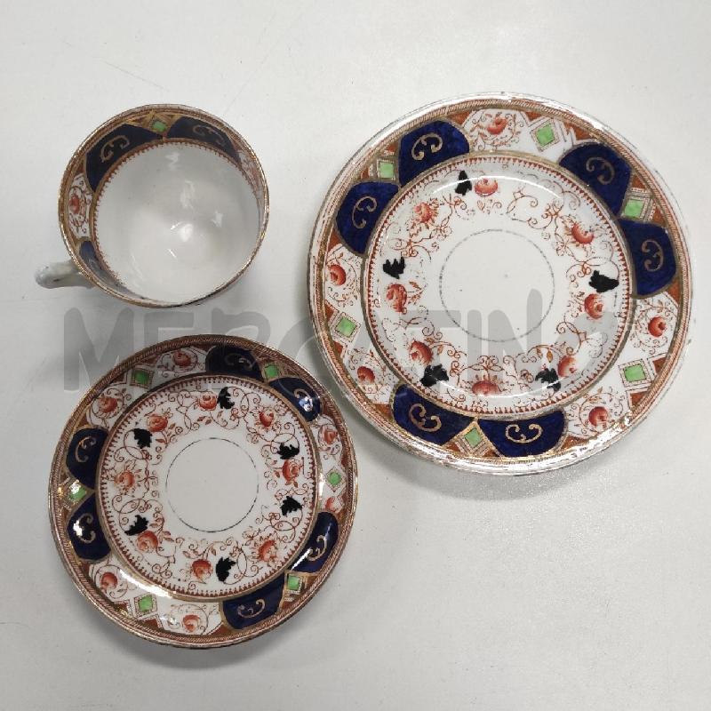 TAZZA OLD STAFFORD CON DECORO BLU DORATO | Mercatino dell'Usato Salerno torrione 3