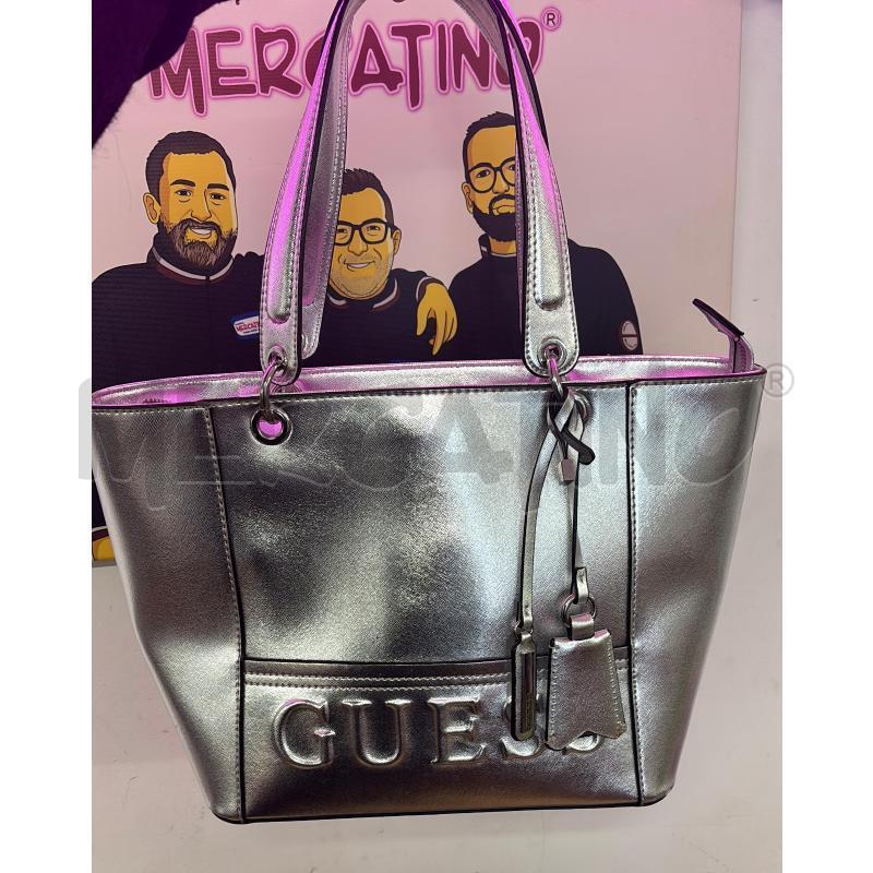 BORSA DONNA GUESS ARGENTATA  | Mercatino dell'Usato Salerno 1