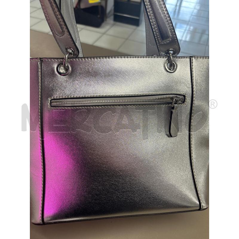 BORSA DONNA GUESS ARGENTATA  | Mercatino dell'Usato Salerno 3