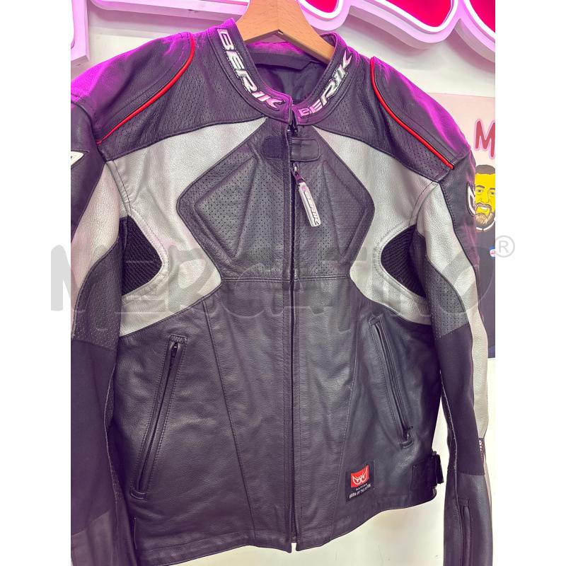 GIACCA UOMO MOTO BERIK  | Mercatino dell'Usato Salerno 2