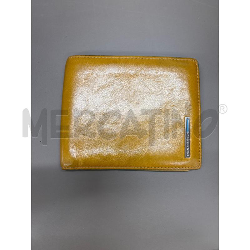 PORTA FOGLIO PIQUADRO GIALLO PELLE  | Mercatino dell'Usato Salerno 1