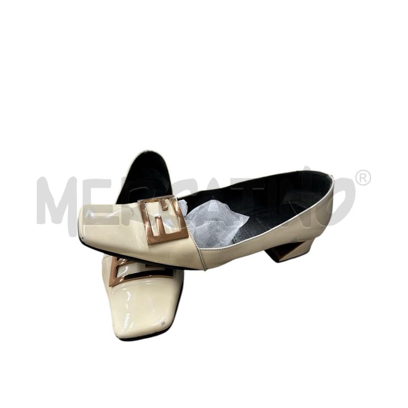 SCARPE DONNA FENDI BLACK PATENT LEATHER HEELS | Mercatino dell'Usato Salerno 2
