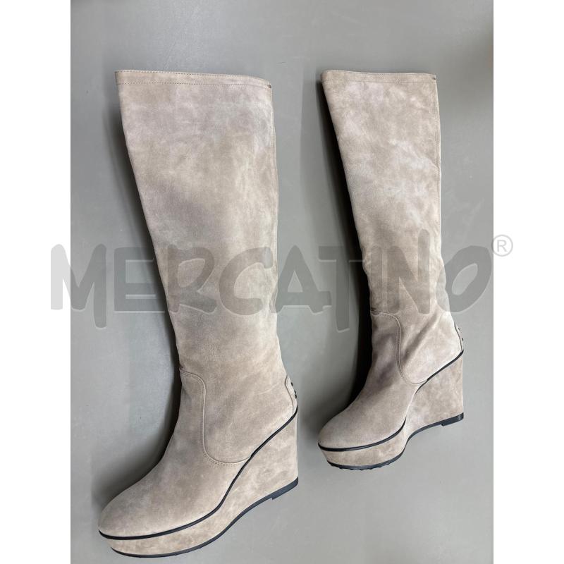 STIVALI DONNA TOD S CAMOSCIO BEIGE ZEPPA | Mercatino dell'Usato Salerno 2