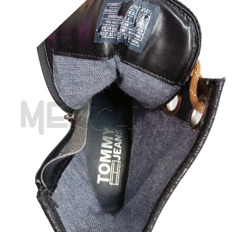 STIVALI DONNA TOMMY HILFIGER NERI TACCO LACCI MARRONI | Mercatino dell'Usato Salerno 4